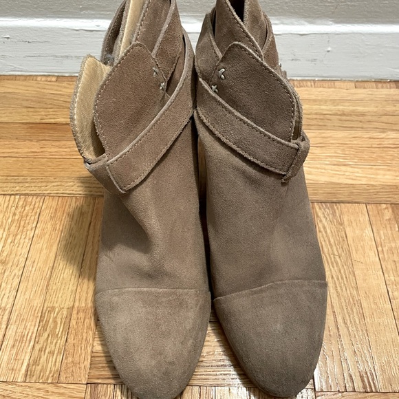 Rag and bone beige harrow suede booties heels,39 - Picture 2 of 4